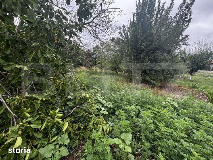 Teren de 2200 mp, în Odoreu