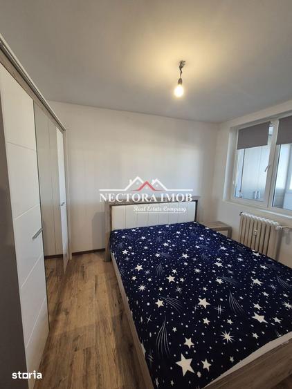 Apartament cu 3 camere semidecomandat în Decebal