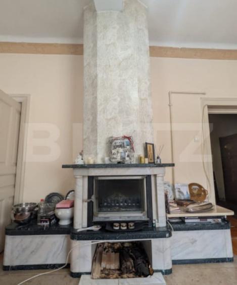 Casă cu 4 camere cu Teren 400 Mp în Central