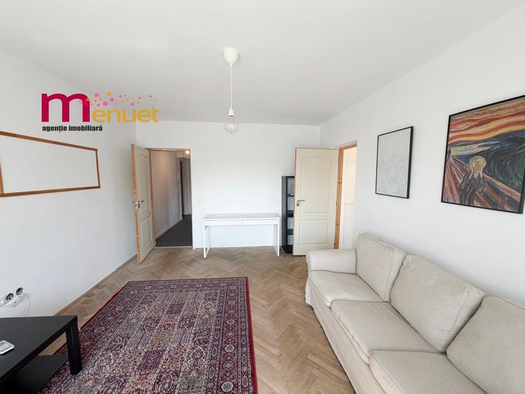Apartament cu 3 camere în Babadag