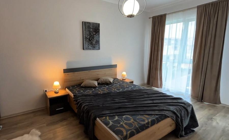 Apartament cu 2 camere semidecomandat, mobilat în Florești — fotografia 1