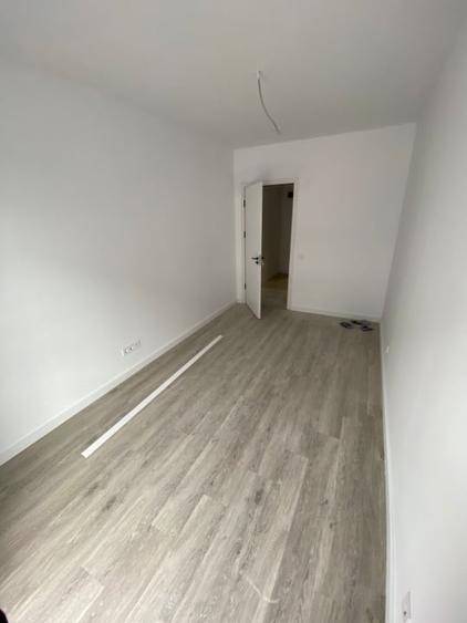 Apartament 3 camere ,60mp ,zona Tineretului ,Floresti - 3