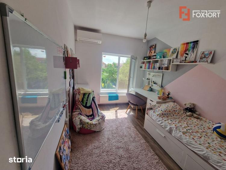 Casă cu 4 camere cu Piscina în Ghiroda