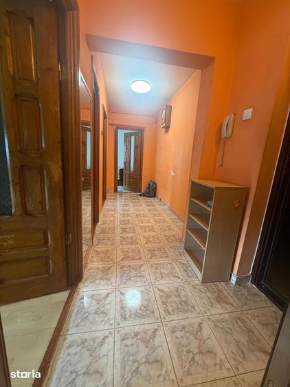Apartament cu 2 camere decomandat în George Bacovia