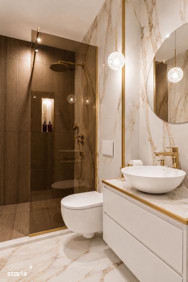 Apartament cu 5 camere în Unirii