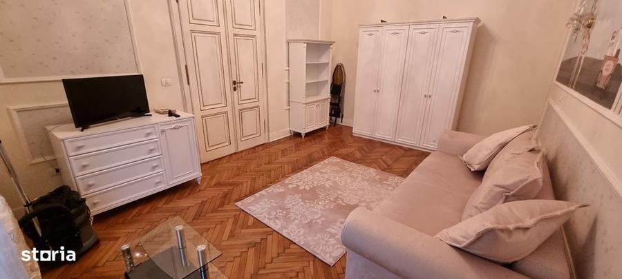 Apartament cu 3 camere în Podgoria