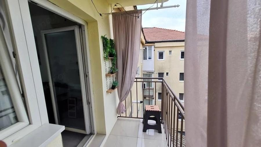 Apartament 3 camere 60 mp decomandat zona centrala - 8