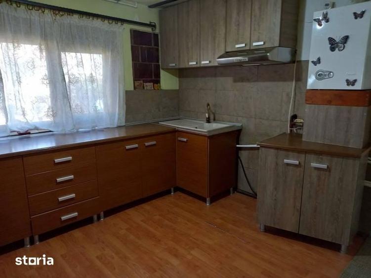 Casă cu 4 camere cu Teren 180 Mp în Corbeanca