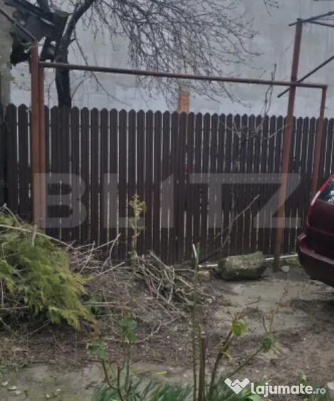 Casă cu 3 camere cu Teren 400 Mp în Central