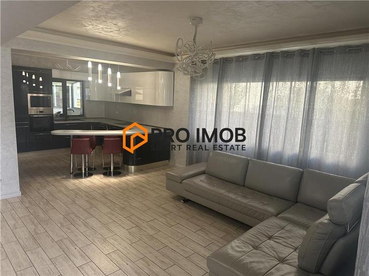 Casă individuală cu 6 camere cu Teren 400 Mp în Vânători