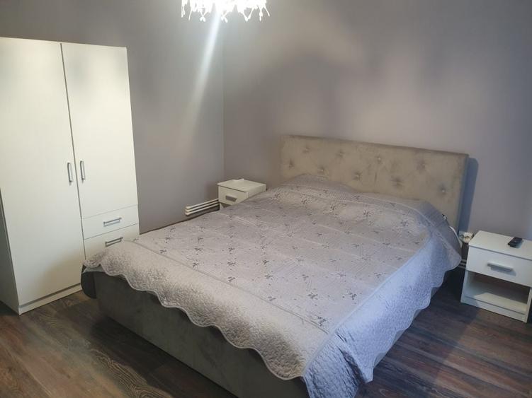Apartament cu 2 camere decomandat în Sârbi