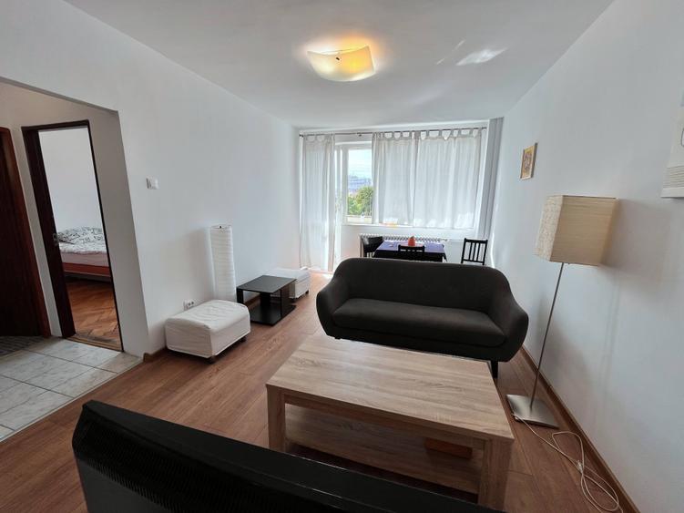 Apartament cu 3 camere cu priveliste spre Parcul Central - 1