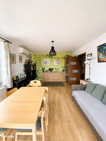 Apartament cu 4 camere decomandat în Baciu