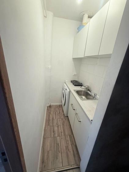 Garsonieră decomandată în Exterior Vest