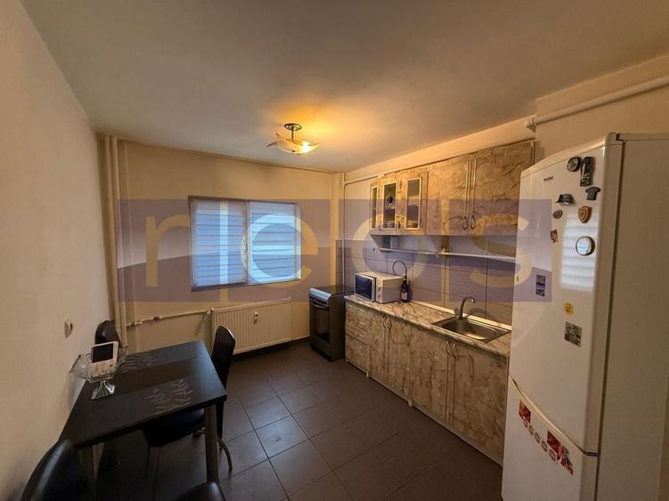 INCHIRIERE 3 CAMERE ZONA VITAN - 4