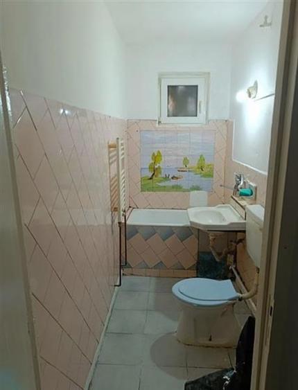 Apartament cu 2 camere semidecomandat în Dâmbu Pietros