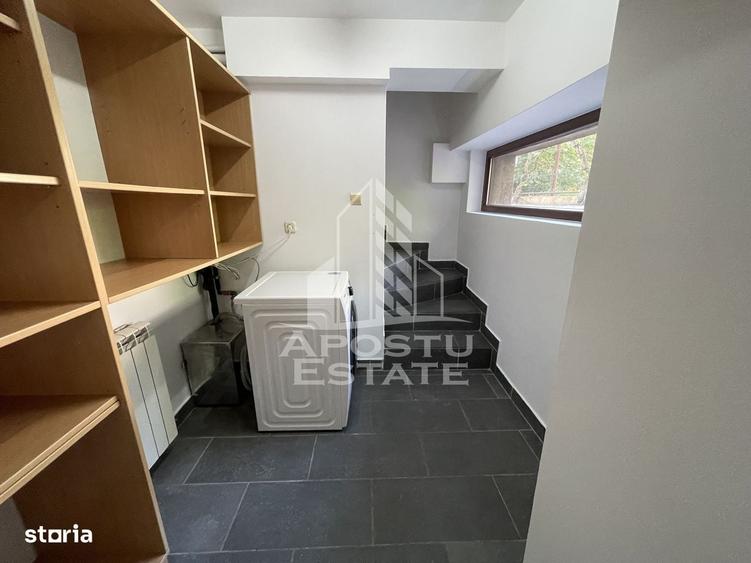 Casă cu 4 camere în Lipovei