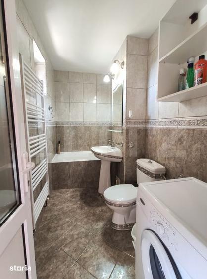 Apartament cu 2 camere, 55 mp, AC, zona Centrala - Piata Mare - 1