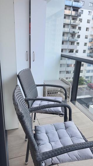 Apartament cu 2 camere semidecomandat, mobilat în Pipera