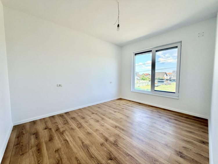 Duplex de exceptie cu 5 camere - zona premium - Mosnita Noua - 14