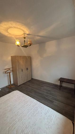 Apartament cu 2 camere decomandat în Astra