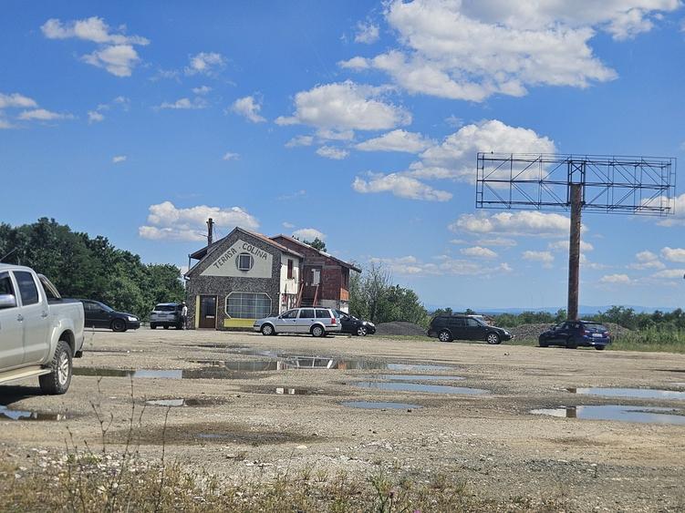 Spațiu comercial, în Chizătău