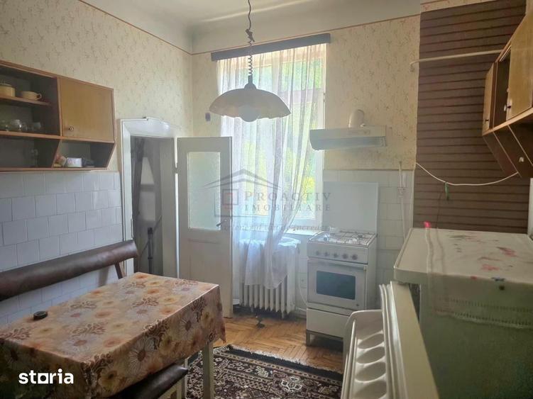 Apartament cu 3 camere în Ultracentral