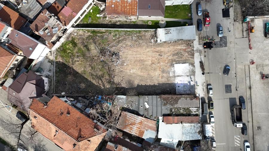 Teren Construcții intravilan de 1387 mp, în Unirii