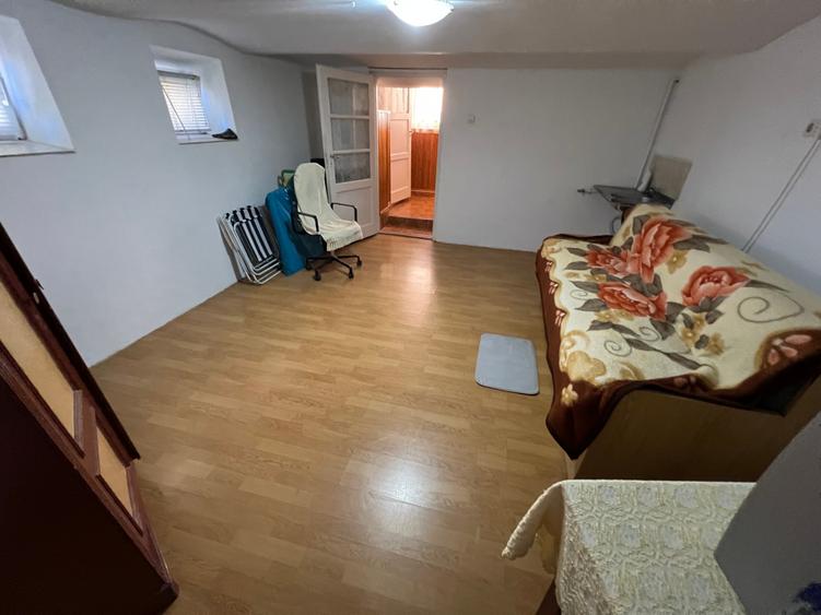 Casă individuală cu 4 camere cu Teren 237 Mp în Reșița
