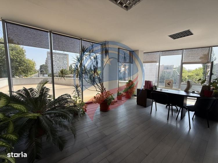 Spațiu comercial, de 660 mp, în Albești