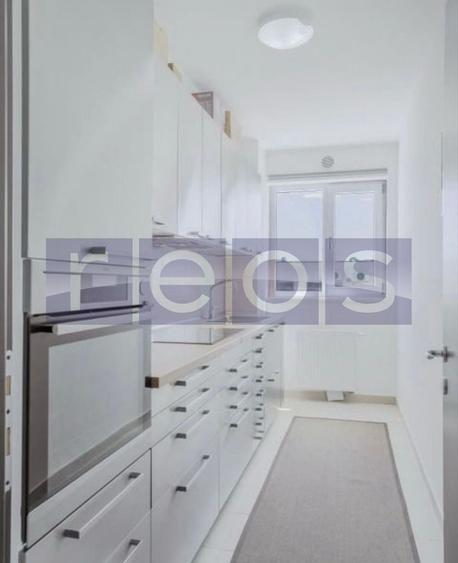 Apartament cu 2 camere decomandat, mobilat în Titan