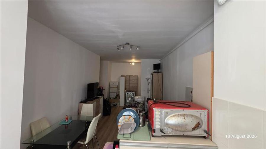 Apartament cu 4 camere decomandat în Theodor Pallady