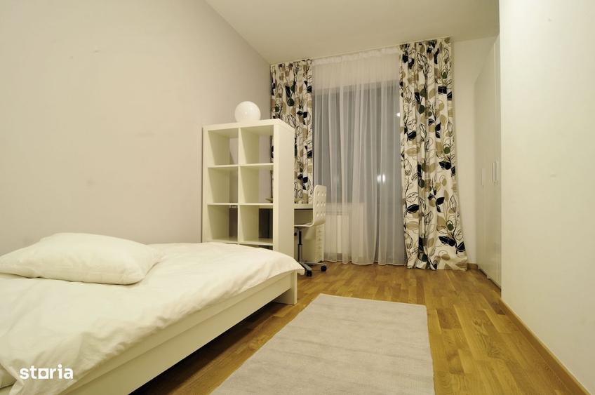 Apartament cu 4 camere în Băneasa