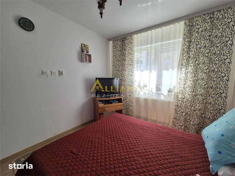 Apartament cu 2 camere decomandat, mobilat în Central — fotografia 3