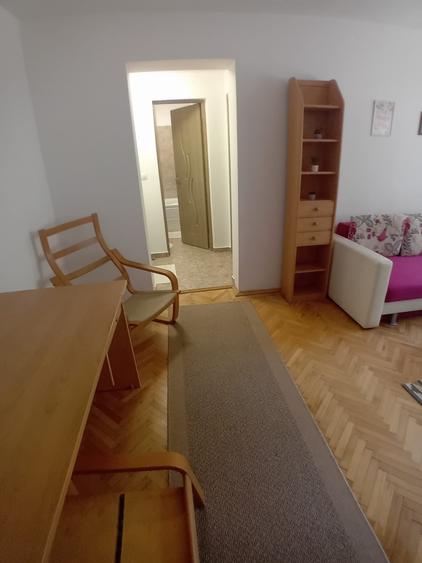 Apartament cu 2 camere semidecomandat în Medicină