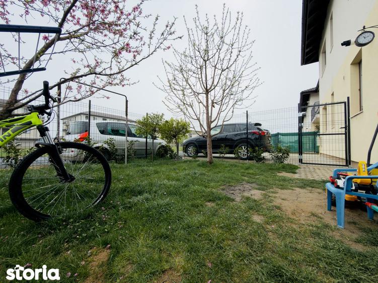 Apartament cu 2 camere decomandat în Girocului