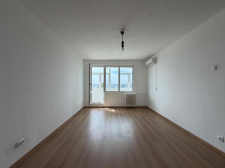 Apartament cu 2 camere semidecomandat în Fundeni