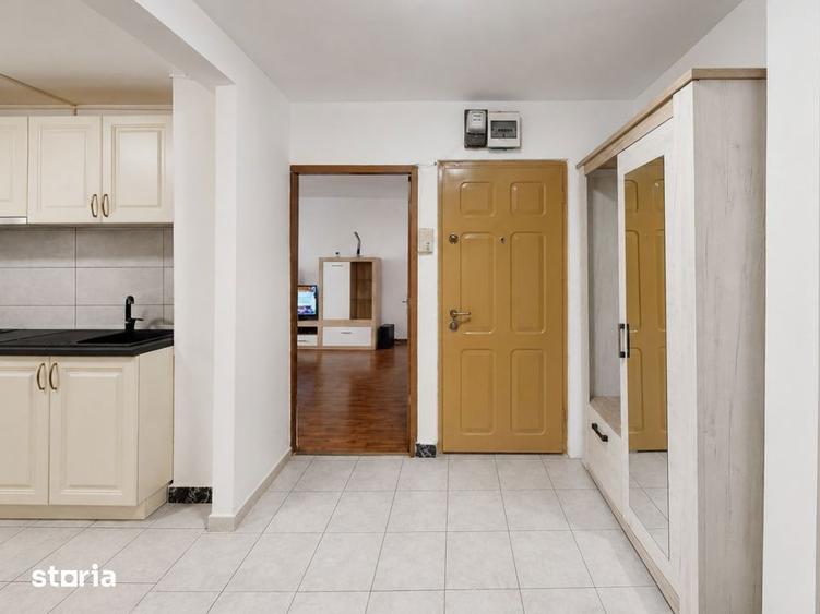 Apartament cu 2 camere, mobilat în Soarelui