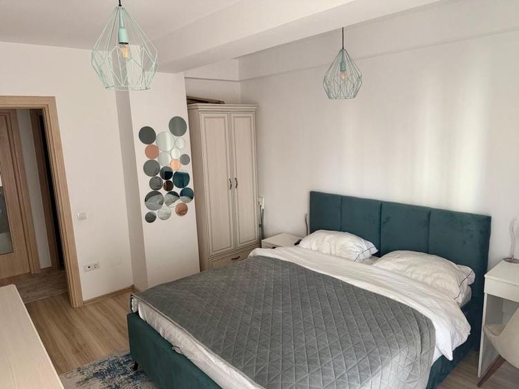 Apartament cu 2 camere decomandat în Vitan