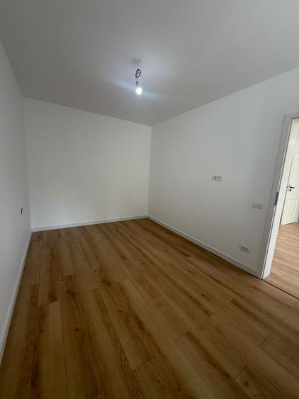 Apartament cu 2 camere semidecomandat în Titan