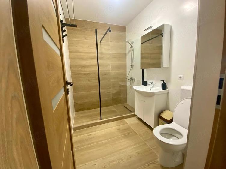 Apartament cu 2 camere semidecomandat în Florești