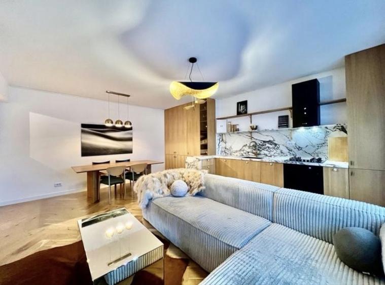 Apartament cu 2 camere decomandat, mobilat în Cotroceni