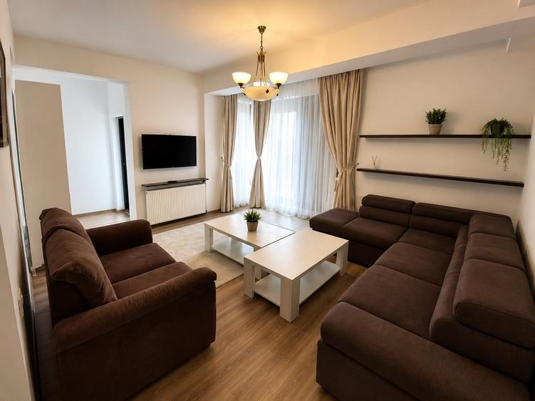 Apartament cu 3 camere în Universitate