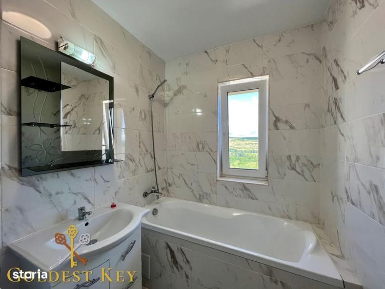 Apartament cu 3 camere semidecomandat în Ciupercenii Noi