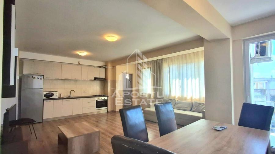 Apartament cu 3 camere decomandat, mobilat în Funcționarilor