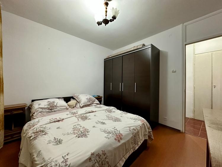 Apartament cu 2 camere semidecomandat, mobilat în Gorjului