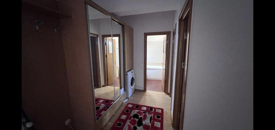 Apartament cu 3 camere în Vitan