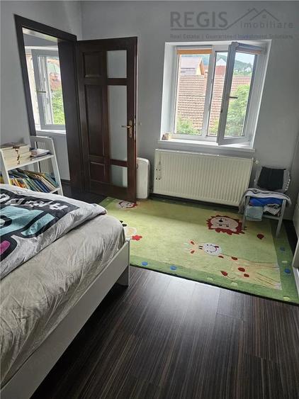 Casă cu 3 camere cu Teren 200 Mp în Brașovul Vechi