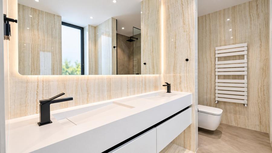 Apartament cu 3 camere în Primăverii