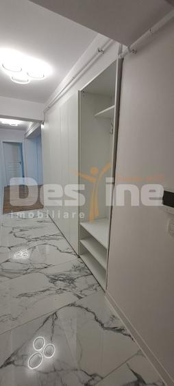 Apartament cu 2 camere semidecomandat, mobilat în Valea Adâncă
